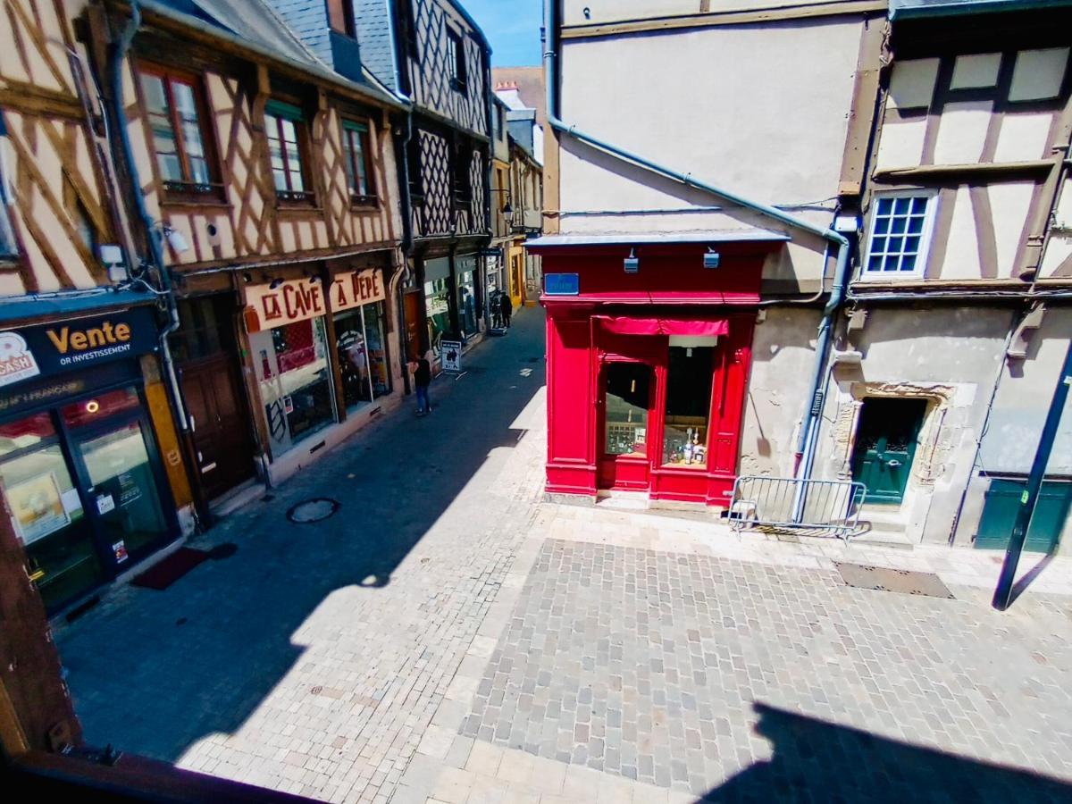 Apartament 2 Pieces Totalement Renove Au Coeur De Bourges Zewnętrze zdjęcie