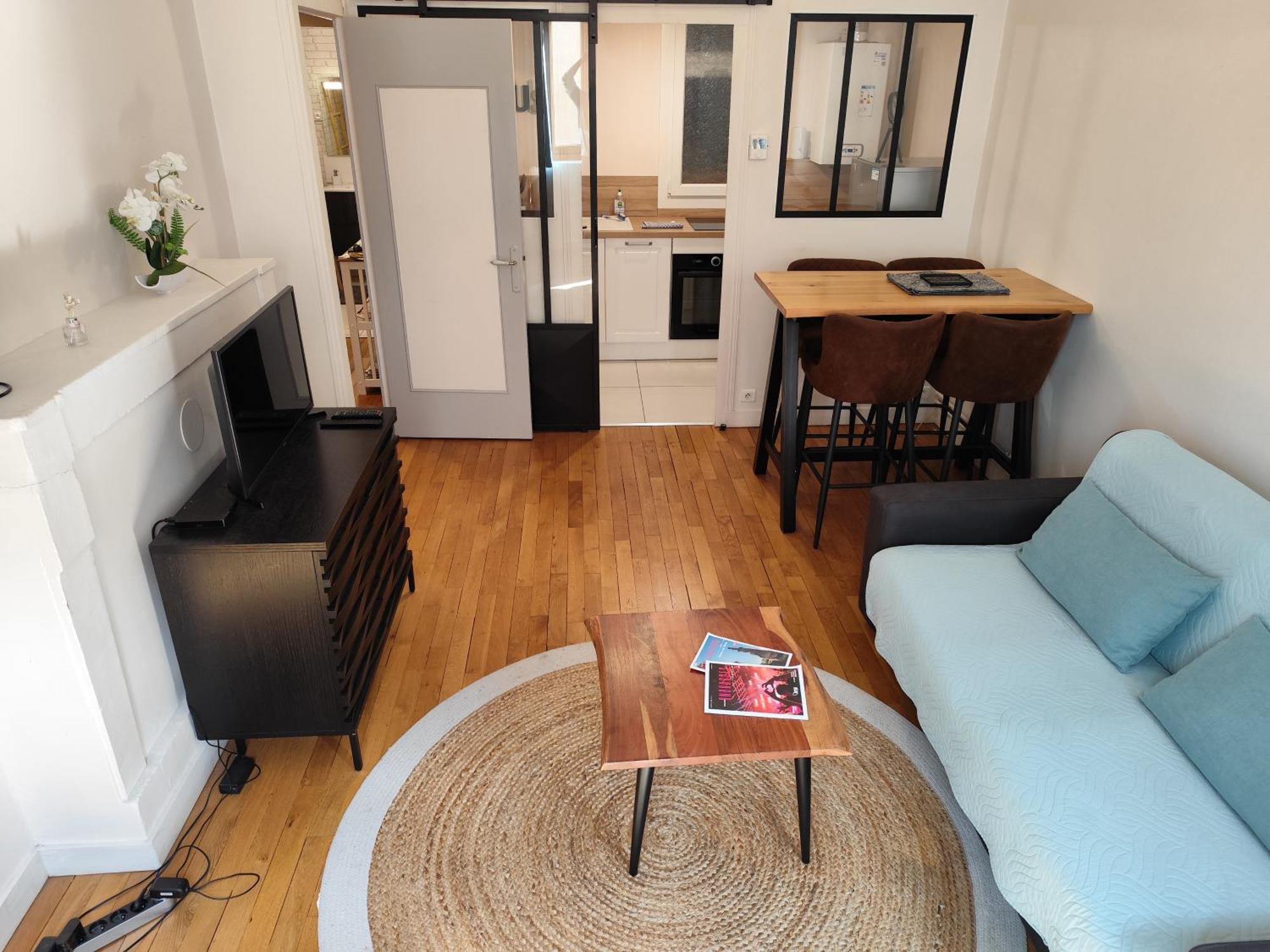 Apartament 2 Pieces Totalement Renove Au Coeur De Bourges Zewnętrze zdjęcie